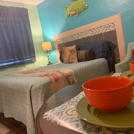 Michaels Siesta Studios Redington Shores Esterno foto