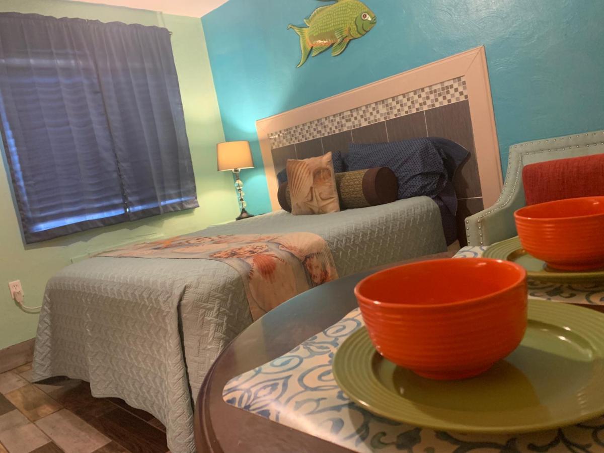 Michaels Siesta Studios Redington Shores Esterno foto